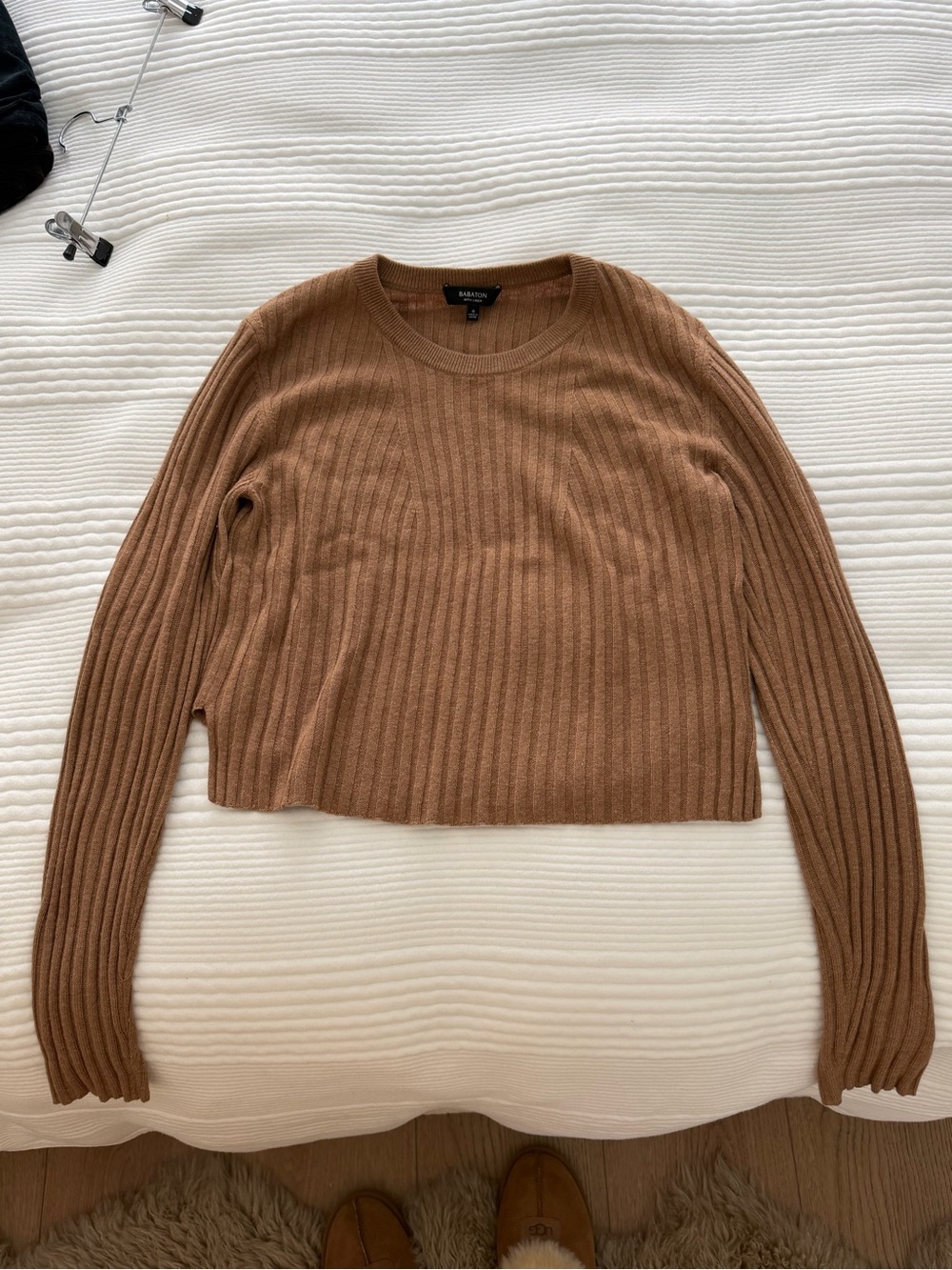 Babaton Cropped Ribbed Crewneck Sweater in Camel Brown